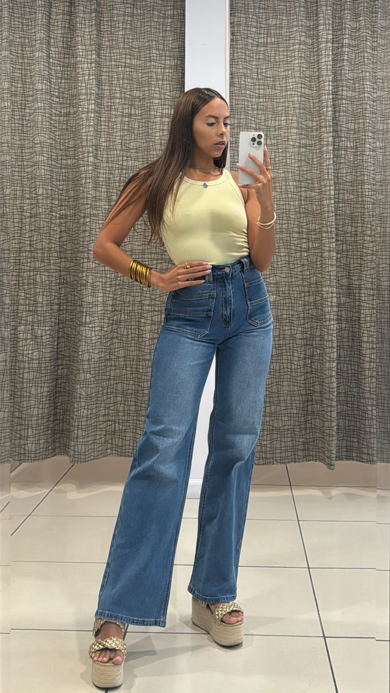 Bonny Vibrant Pocket Jeans