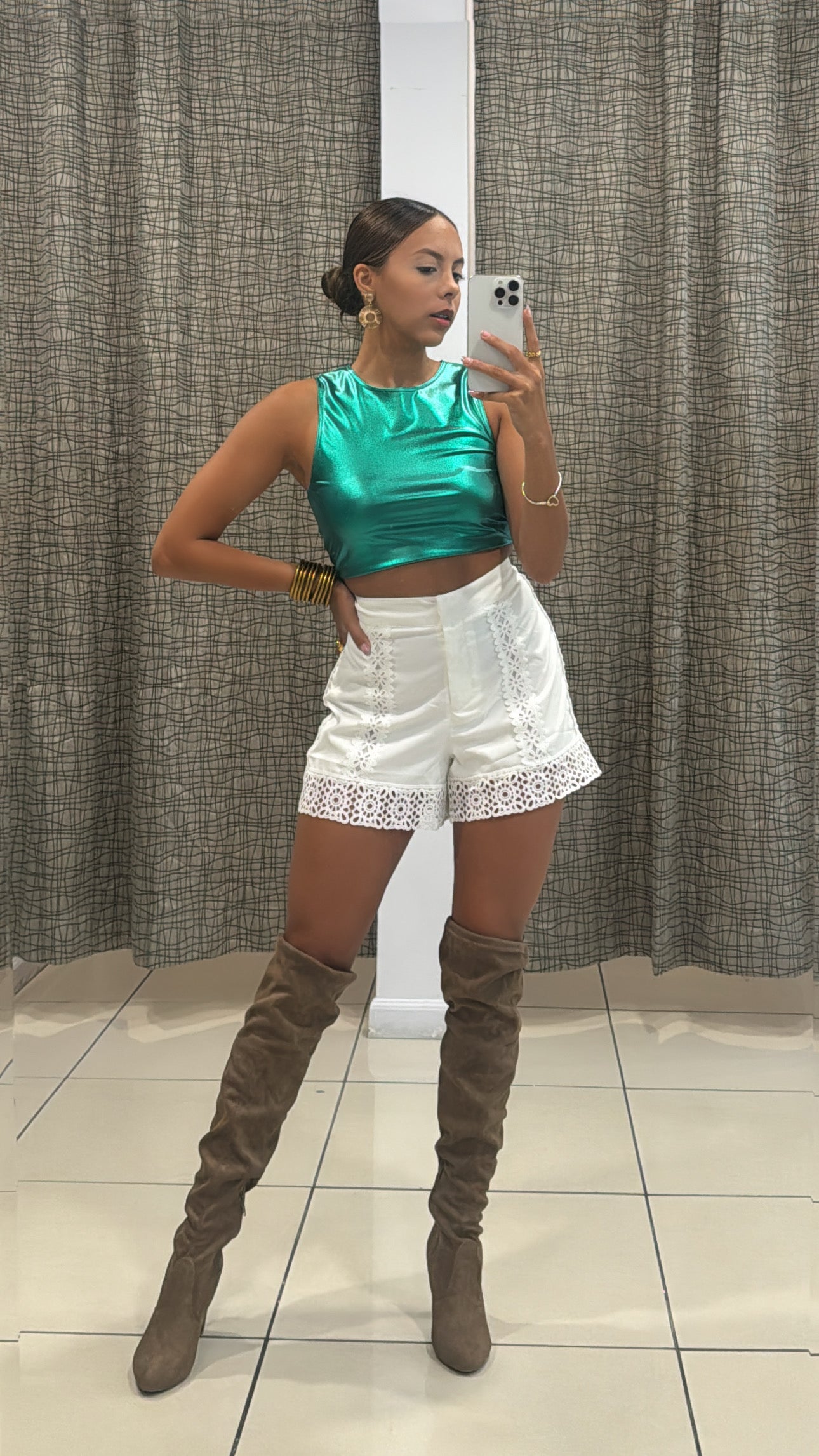 Rita White Shorts