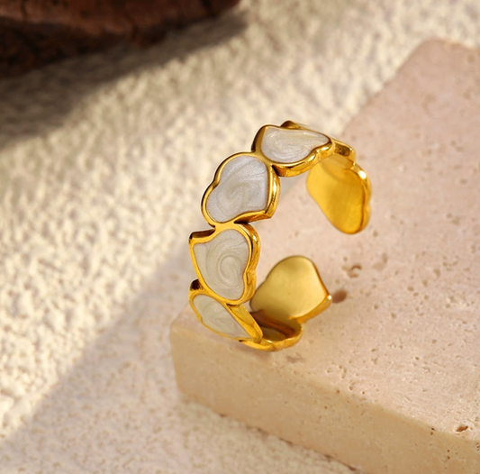 18K GOLD PLATED AND STONE HEART RING