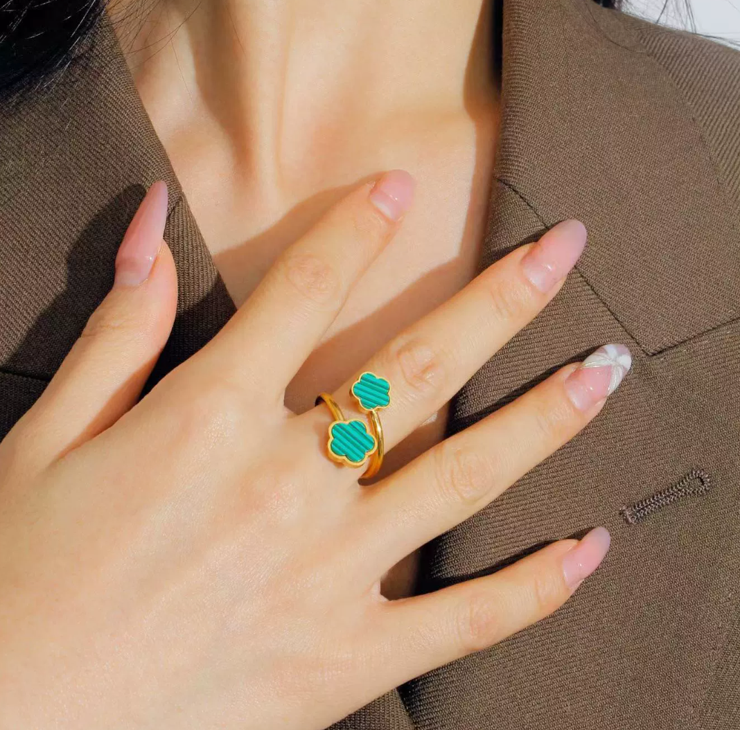 18K GOLD PLATED VINTAGE FLOWER RING