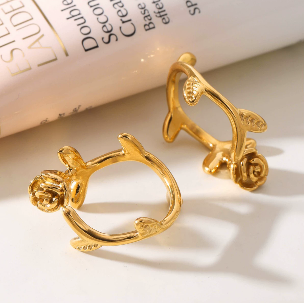 18K DOLD PLATED DELICATE ROSE RING