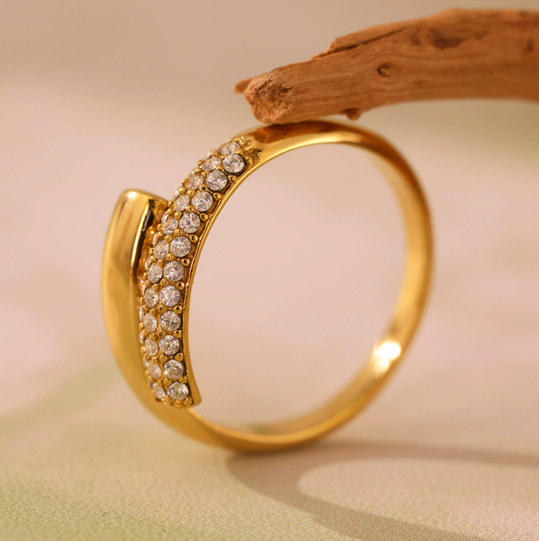 18K GOLD PLATED LOOP RING