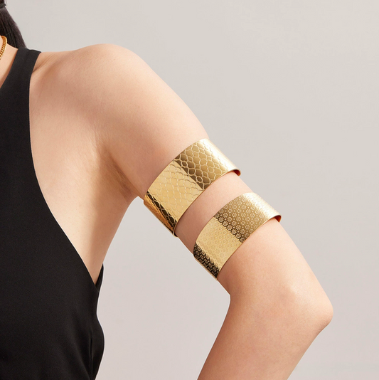 18K GOLD PLATED AMAZONIA CUFF