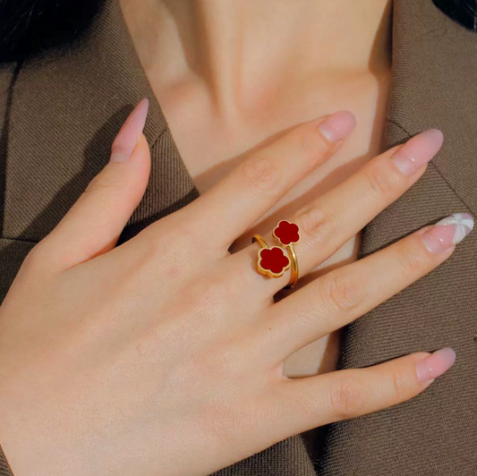 18K GOLD PLATED VINTAGE FLOWER RING